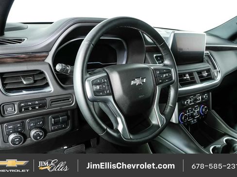 Certified 2023 Chevrolet Tahoe Z71 w/ Z71 Off-Road Package AWD/4WD image 4
