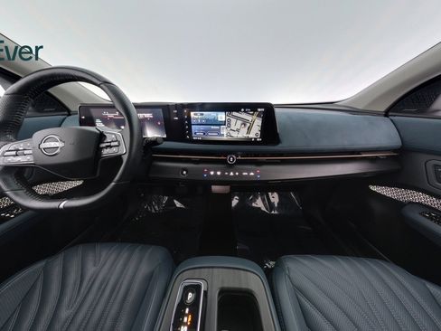 Used 2023 Nissan Ariya PLATINUM+ e-4ORCE image 23