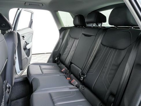 New 2026 Audi Q3 quattro 2.0T image 21