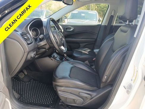 Used 2018 Jeep Compass Latitude AWD/4WD image 14