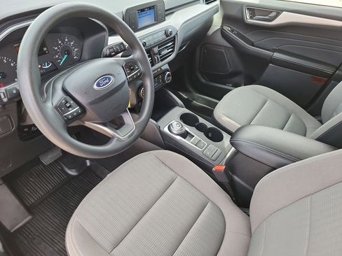 Used 2022 Ford Escape S image 16