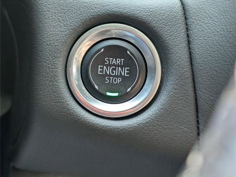 Used 2024 Chevrolet Tahoe LS image 23