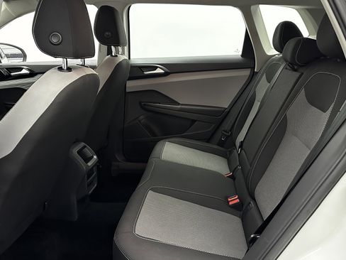 Used 2023 Volkswagen Taos S image 21