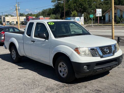 Used 2013 Nissan Frontier S RWD image 4