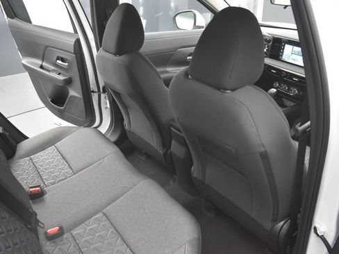 New 2025 Nissan Kicks SV image 18
