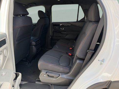 New 2026 Honda Pilot Sport image 19