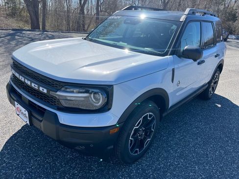 New 2026 Ford Bronco Sport Outer Banks image 4