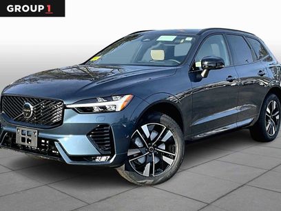 New 2026 Volvo XC60 B5 Plus w/ Protection Package Premier