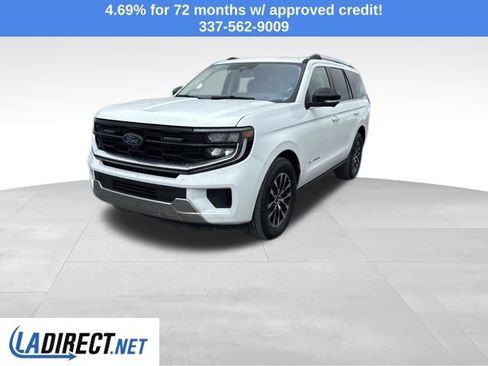 Used 2025 Ford Expedition Platinum AWD/4WD image 3