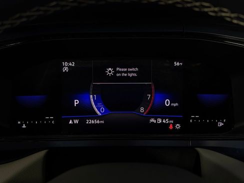 Used 2023 Volkswagen Taos SE w/ Black Wheel Package image 14