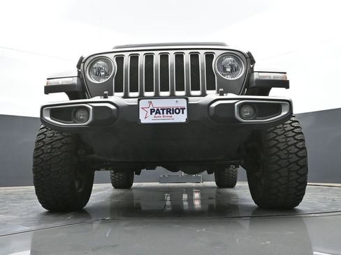 Used 2018 Jeep Wrangler Unlimited Sahara AWD/4WD image 50