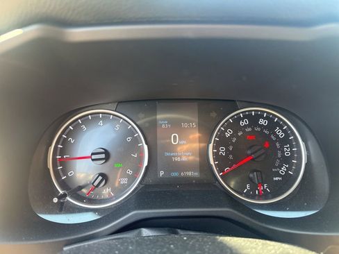 Used 2020 Toyota RAV4 XLE image 10