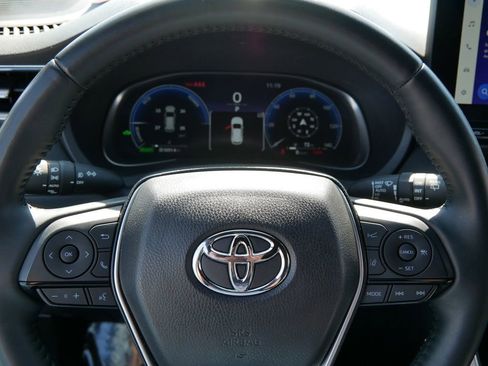 Certified 2024 Toyota Venza Limited AWD/4WD image 27