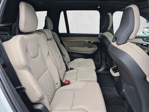 Used 2026 Volvo XC90 B6 Plus w/ Protection Package Premier AWD/4WD image 20