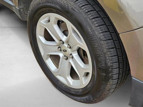 Used 2014 Ford Edge SEL w/ Equipment Group 204A image 11