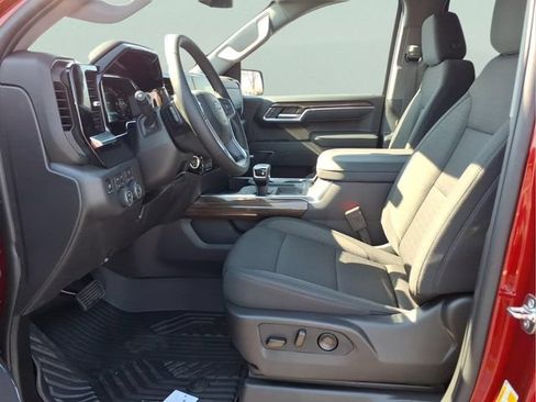 New 2026 Chevrolet Silverado 1500 RST AWD/4WD image 17