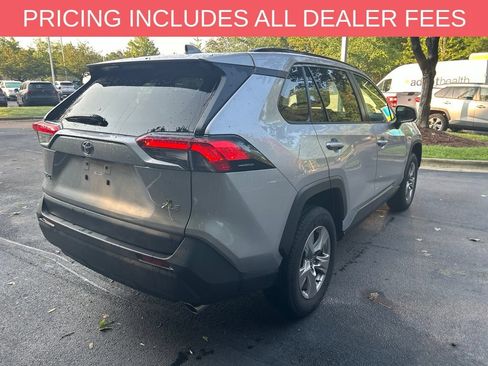 Used 2025 Toyota RAV4 XLE FWD image 8