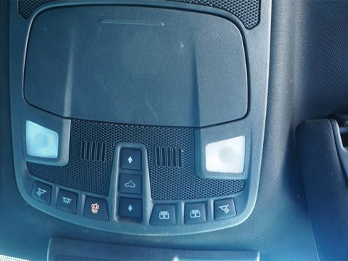 Used 2018 Ford F150 Platinum w/ Equipment Group 701A Luxury image 27