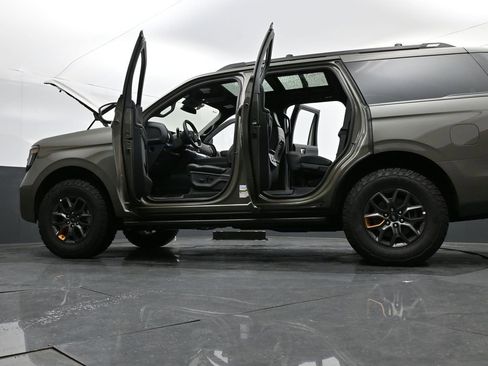 New 2025 Ford Expedition Tremor image 38