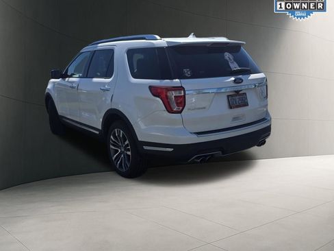 Used 2018 Ford Explorer Platinum AWD/4WD image 5