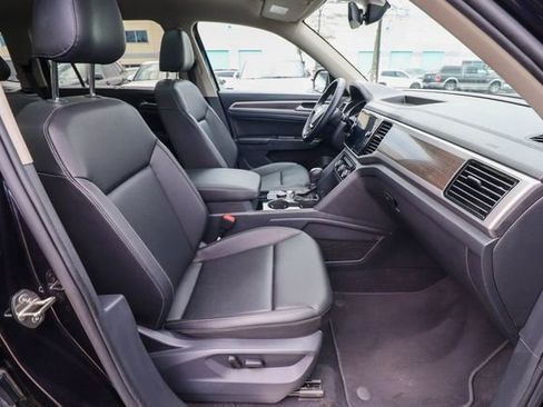 Used 2018 Volkswagen Atlas SEL w/ R-Line Package AWD/4WD image 43