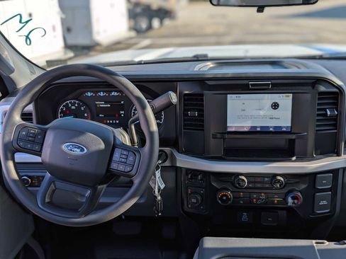 New 2026 Ford F350 XL w/ XL Chrome Package image 5