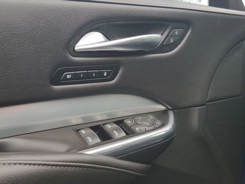 Used 2019 Cadillac XT4 Premium Luxury AWD/4WD image 12