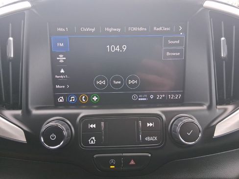 Used 2023 GMC Terrain SLT image 27