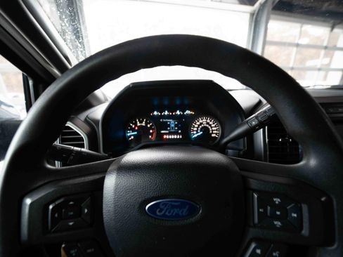 Used 2016 Ford F150 XLT w/ XTR Package image 15