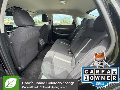 Used 2025 Hyundai Sonata SE FWD image 24