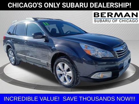 Used 2011 Subaru Outback 3.6R Limited w/ PWR Moonroof Pkg image 2