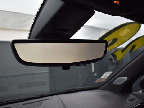 Used 2020 Cadillac XT6 Premium Luxury image 18