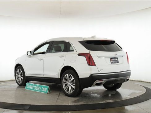 Used 2024 Cadillac XT5 Premium Luxury image 8