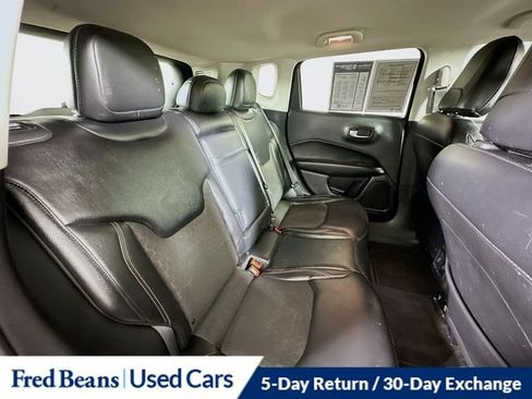 Used 2018 Jeep Compass Latitude w/ Popular Equipment Group AWD/4WD image 29