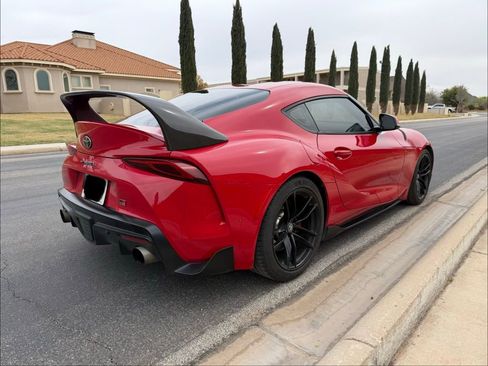 Used 2020 Toyota Supra Launch Edition w/ Driver Assist Package RWD image 5