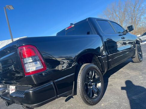 Used 2022 RAM 1500 Big Horn AWD/4WD image 10