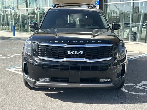 Used 2022 Kia Telluride SX w/ Towing Package image 3