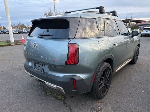 Used 2025 MINI Cooper Countryman S w/ Comfort Package Max image 4