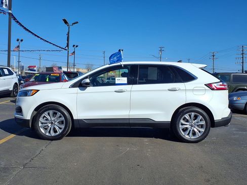Certified 2023 Ford Edge Titanium image 23