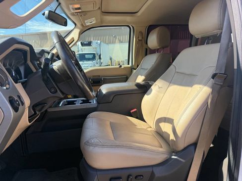 Used 2016 Ford F250 Lariat w/ Lariat Ultimate Package image 38