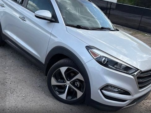 Used 2016 Hyundai Tucson Limited w/ Option Group 03 image 6