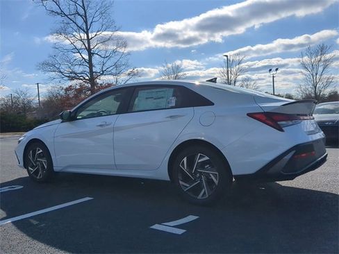 New 2025 Hyundai Elantra Sport image 6