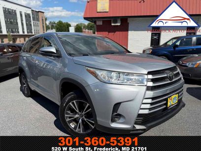 Used 2017 Toyota Highlander LE