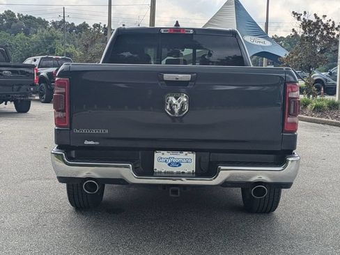 Used 2019 RAM 1500 Laramie RWD image 5