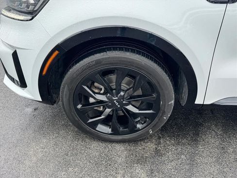 Used 2022 Kia Sorento SX AWD/4WD image 17