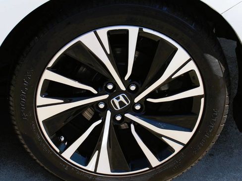 Used 2016 Honda Accord EX-L image 13