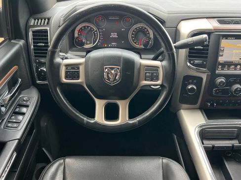 Used 2017 RAM 2500 Laramie w/ Off Road Package image 16