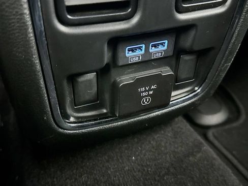 Used 2020 Jeep Grand Cherokee Limited AWD/4WD image 30