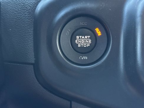 Used 2021 Jeep Wrangler Unlimited Sahara w/ Cold Weather Group image 23