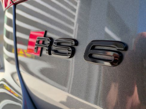 Used 2024 Audi RS 6 performance image 38